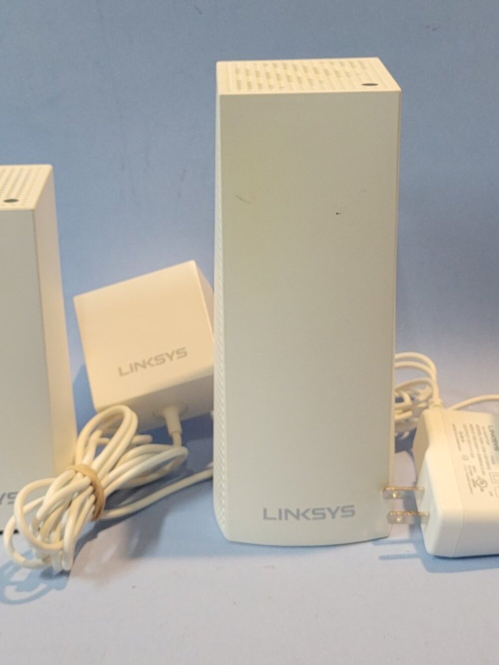 Linksys Velop Whole Home Mesh WiFi System 1-WHW03 & 2-WHW01